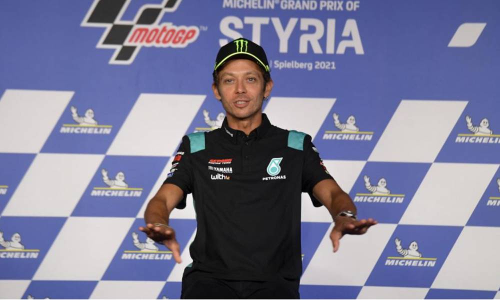 Valentino Rossi annuncia il ritiro: «Decisione difficile»
