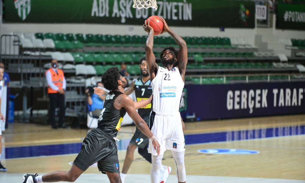 7DAYS EuroCup: bella vittoria a Bursa per Trento!