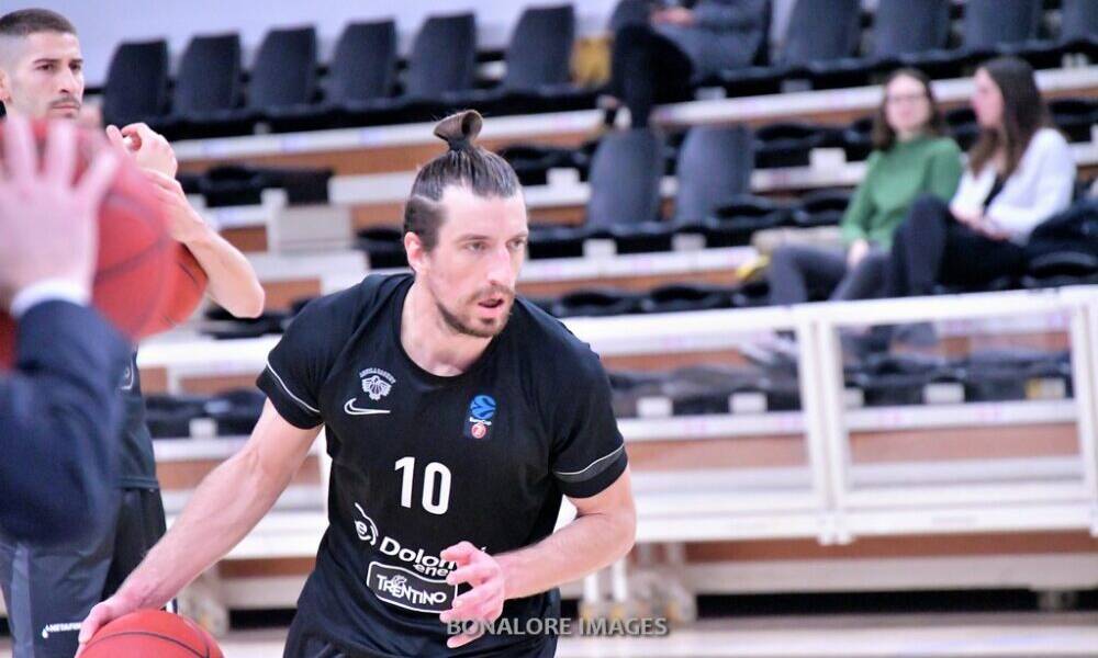 Sconfitta bruciante ad Amburgo: finisce 89-87