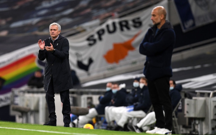 Josè Mourinho, due nazionali lo corteggiano: vicino l’addio alla Roma?