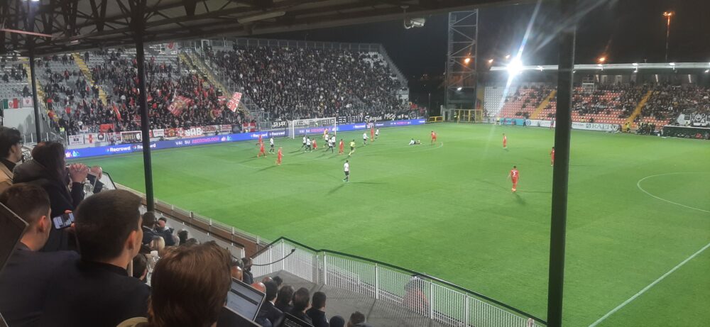 Spezia-Monza (0-2), i Bagai vanno al mare a vincere