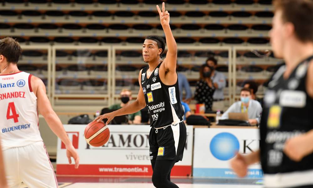 Dolomiti Energia Trentino, sabato sera la sfida contro Reggio Emilia alla BLM Group Arena