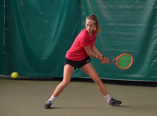Tennis, Italiani under 16: bene Maines