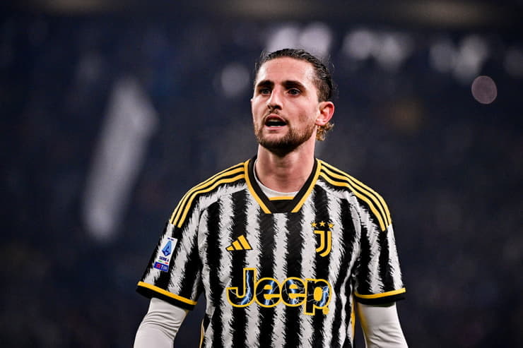 Adrien Rabiot in campo con la maglia della Juventus - Foto Lapresse - Sportmagazinetrentino.it