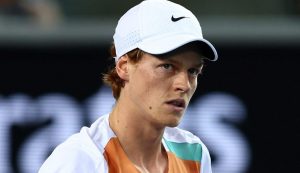 Sinner è ancora al centro delle polemiche