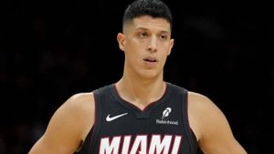 Impatto boom per Simone Fontecchio a Miami - Sportmagazinetrentino.it