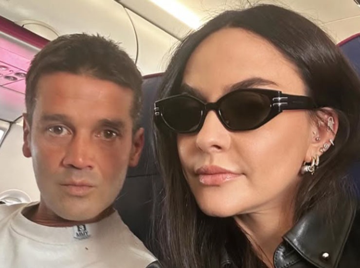 La foto pubblicata da Adelina Chivu per il compleanno del marito - Sportmagazinetrentino.it