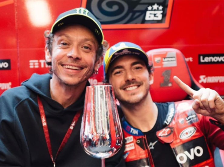 Valentino Rossi e Pecco Bagnaia - Sportmagazinetrentino.it