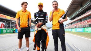 Oscar Piastri, Lando Norris e il TP della McLaren Andrea Stella - Sportmagazinetrentino.it